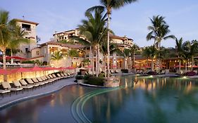 Hacienda Beach Club&Residences